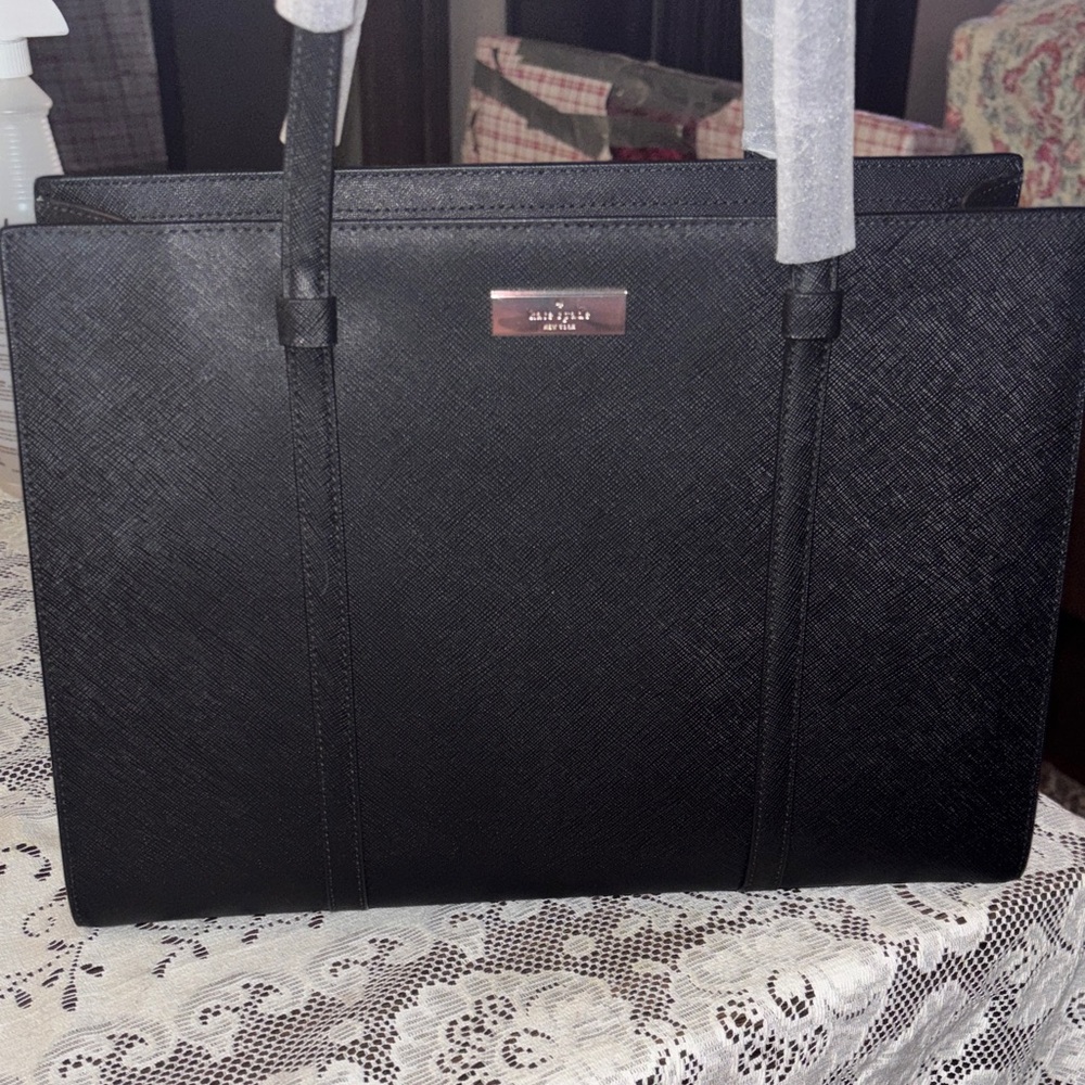 Kate Spade 🆕 Black saffiano pvc Kenzie Limited Handbag